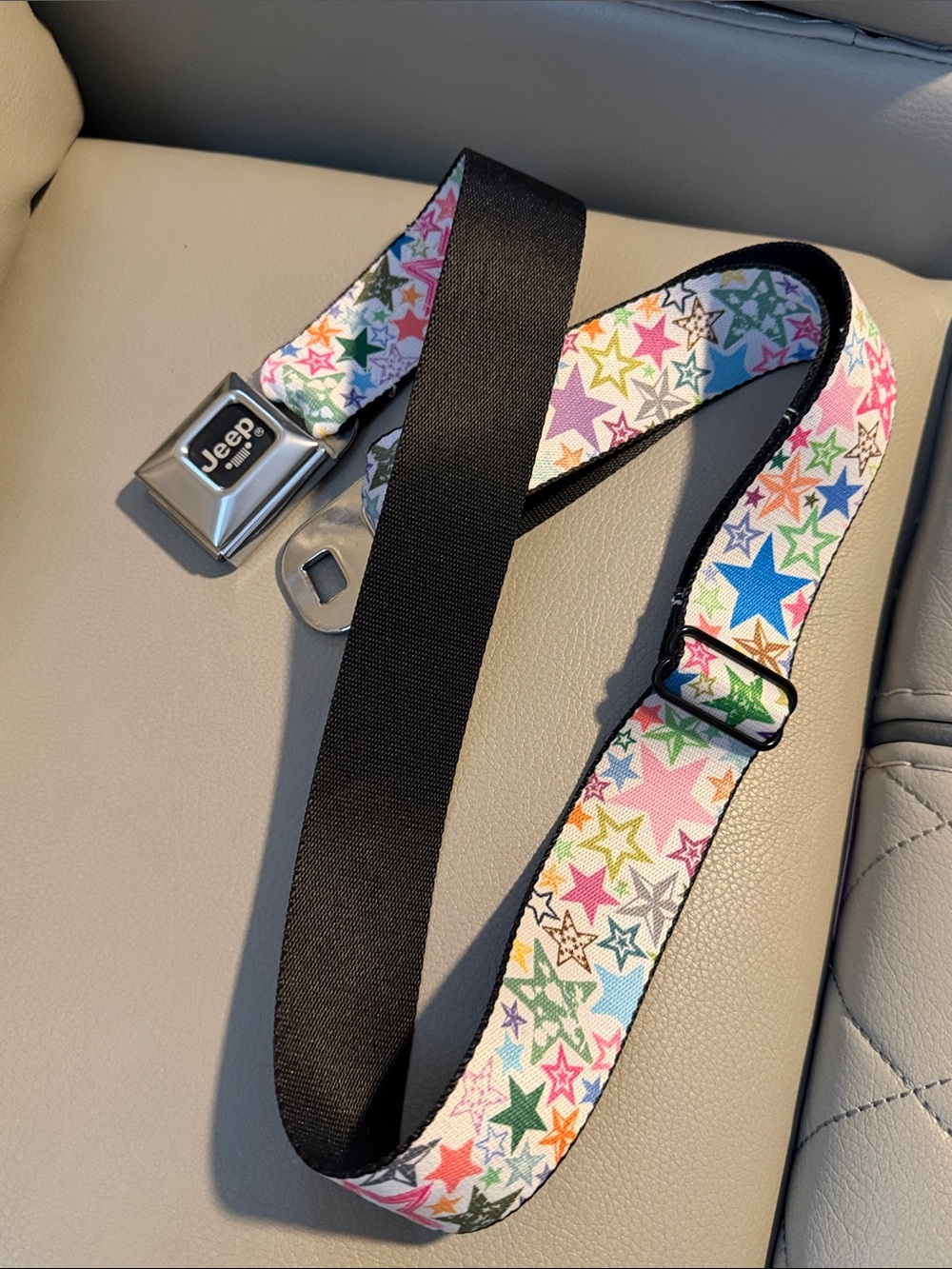 Jeep Multicolor Star Pattern Seat Belt Accent